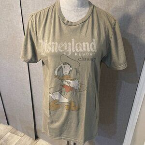 Walt Disneyland Resort Classic Donald Duck T-Shirt Disney world Small